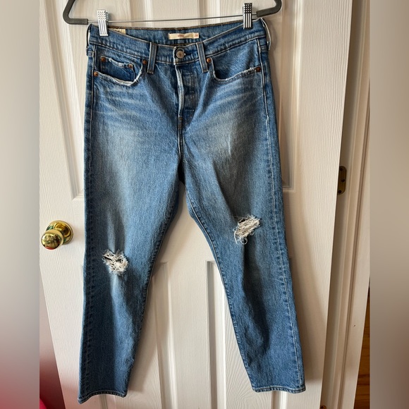 Levi's Wedgie High Rise Cropped Straight Jeans sz 28 - Picture 4 of 10